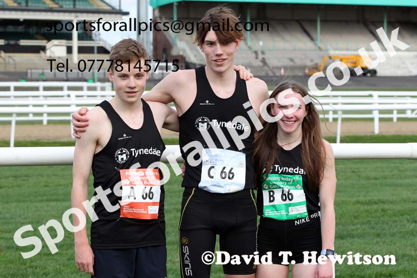 Start of the 2021 Norman Woodcock Memorial Road Relays, Gosforth Park Racecourse, Newcastle. Photo: David T. Hewitson/Sports for All Pics